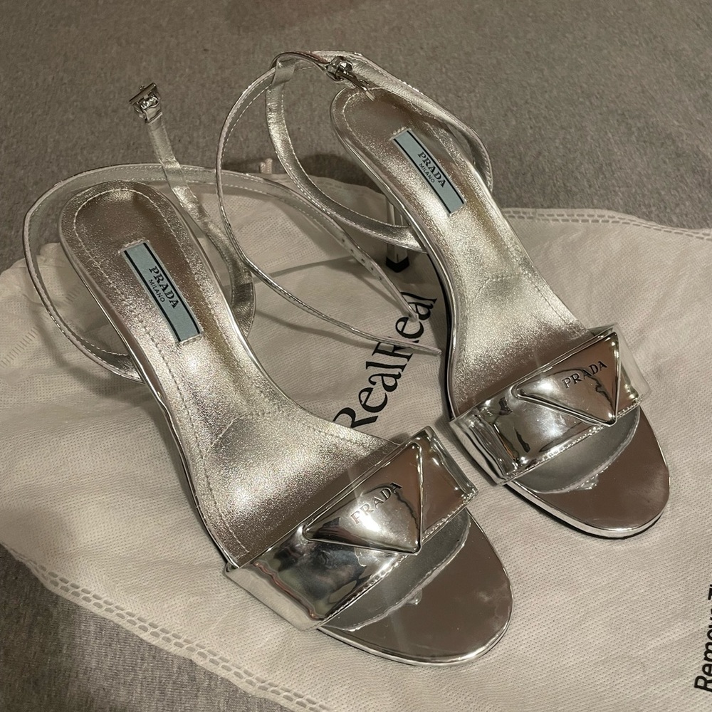 Prada silver leather sandals 40